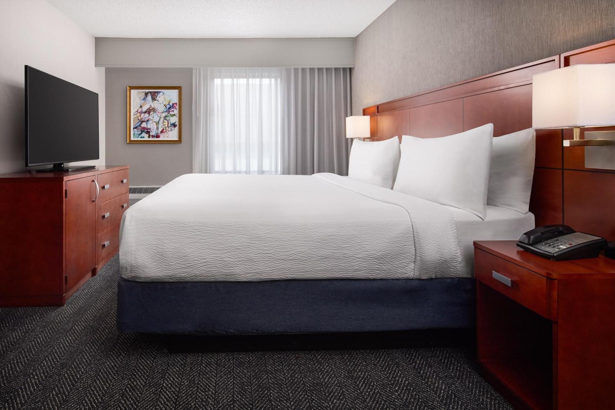Courtyard By Marriott Fort Collins Esterno foto