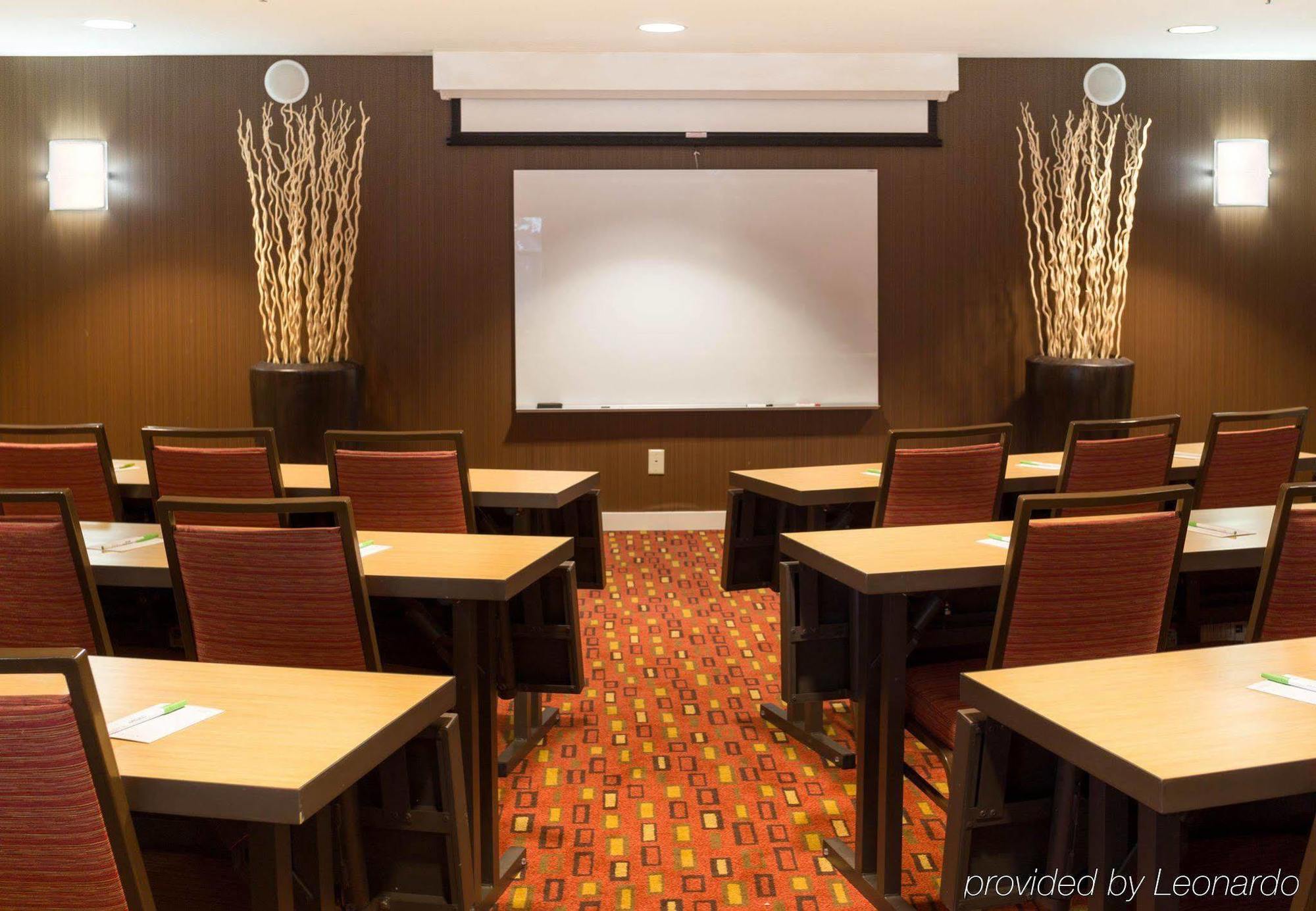 Courtyard By Marriott Fort Collins Esterno foto